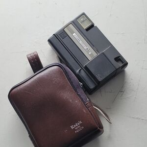 Kodak Disc Camera with Brown Pouch